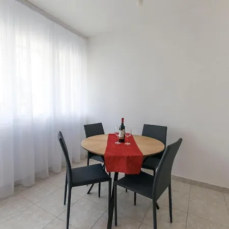 Apartment Nice Apartamento Split